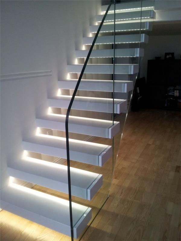 led σκάλα φωτισμού γυάλινο κιγκλίδωμα εσωτερικής διακόσμησης σκάλας