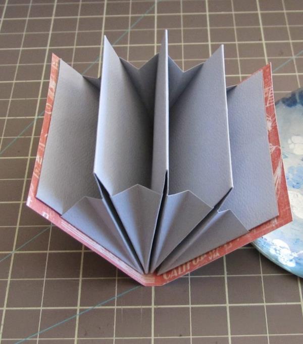 tinker leporello diy projects βιβλίο εξώφυλλο tinker