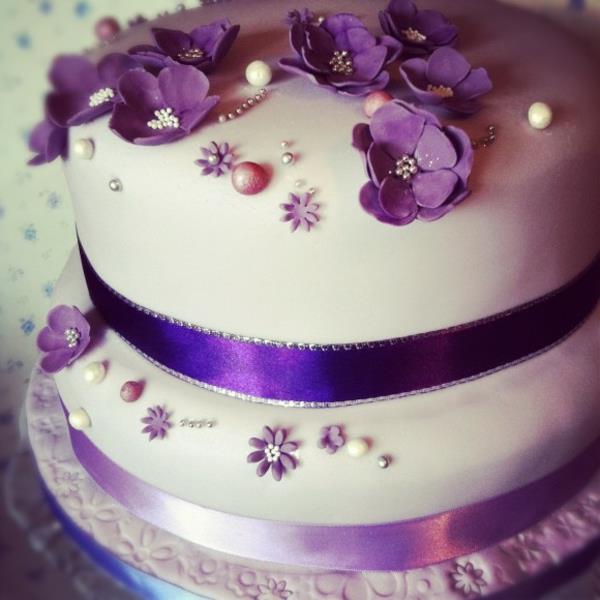 μωβ χρώματα βρόχος ιδέες γαμήλιας τούρτας
