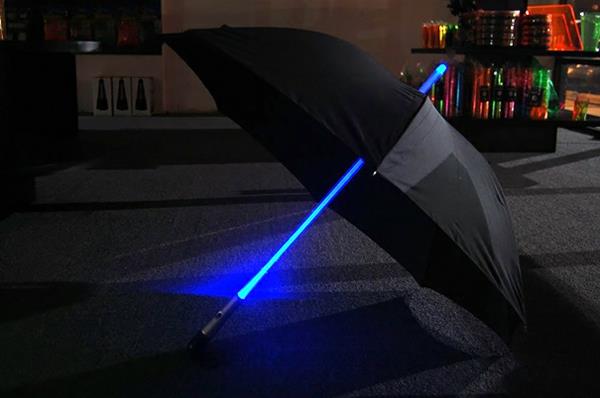 αστείες φωτεινές φωτεινές ομπρέλες λέιζερ