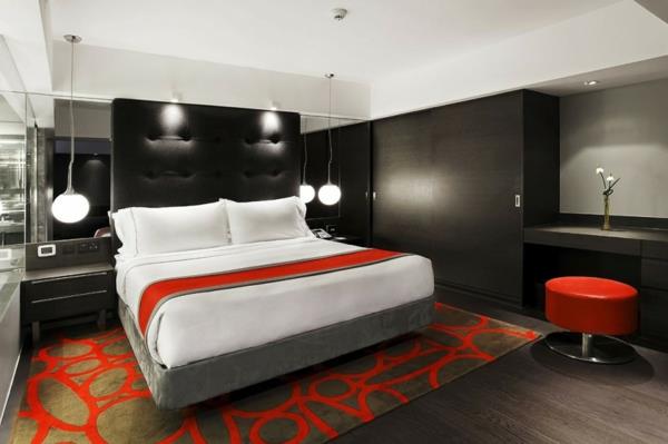 πολυτελές ξενοδοχείο mira hong Kong city τέταρτη εσωτερική διακόσμηση κρεβατοκάμαρας κόκκινο