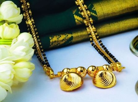 „Shell Charm Maharashtrian Mangalsutra“