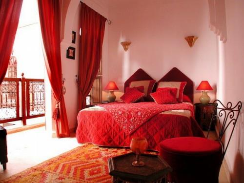 μαροκινο-υπνοδωματιο-διακοσμηση-ιδεες-ηλιαχτιδες