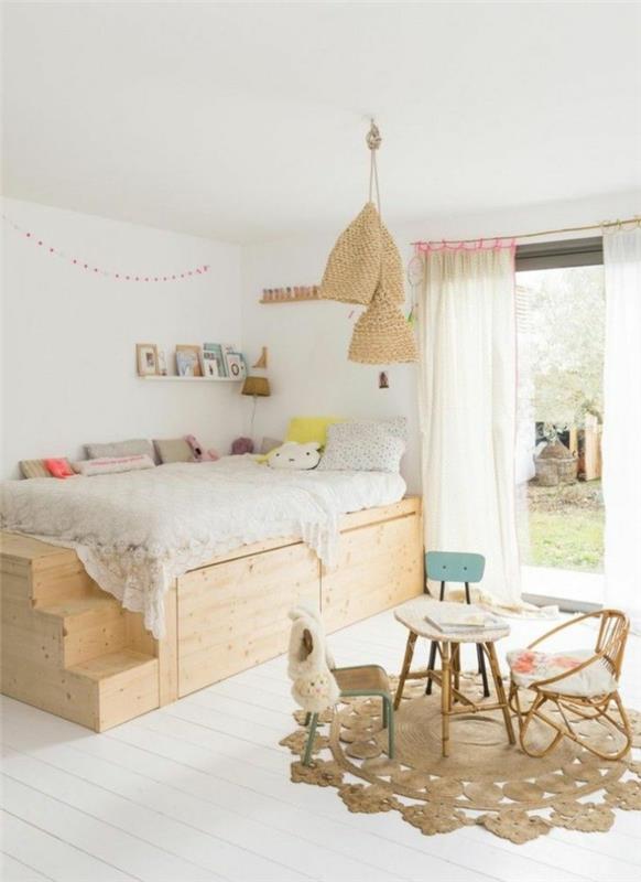 έπιπλα παιδικό δωμάτιο στρογγυλό χαλί ξύλινο κρεβάτι σκάλες αποθηκευτικός χώρος