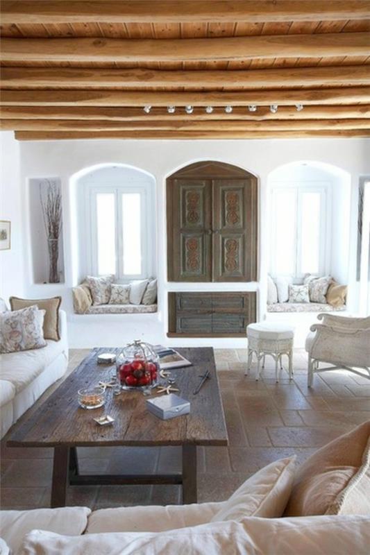 μεσογειακή κομψότητα στο σπίτι με καθίσματα και ενσωματωμένα ντουλάπια