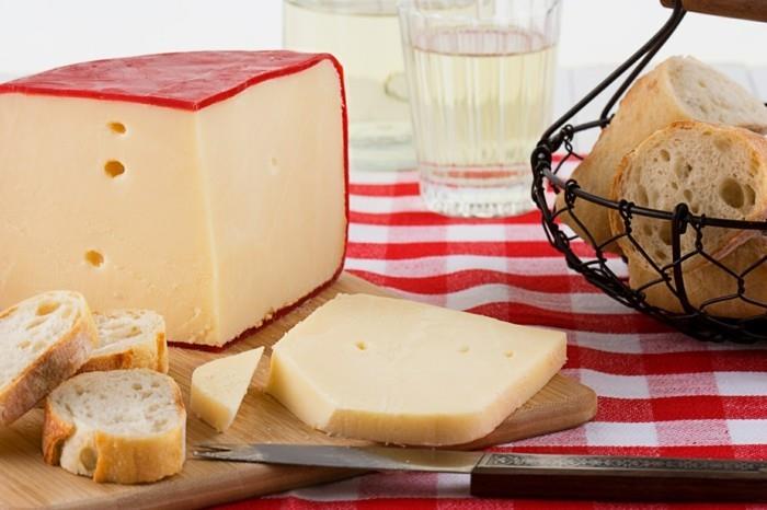 ανθρώπινα κόκαλα τυρί gauda υγιές