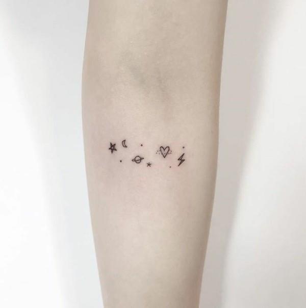 μίνι τατουάζ γυναίκες τατουάζ χώρου
