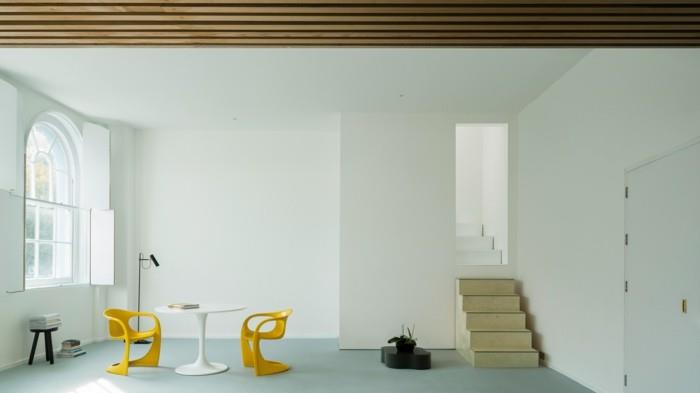 ζωντανές μινιμαλιστικές όμορφες ιδέες διαβίωσης κίτρινες καρέκλες