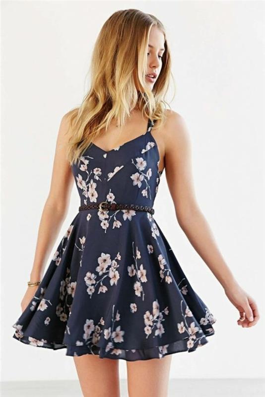 κοντό γυναικείο φόρεμα με floral print