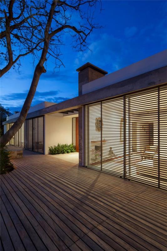 μοντέρνα αρχιτεκτονική σπίτι φύση δέντρο αβοκάντο ξύλο πλέγμα ζωντανό