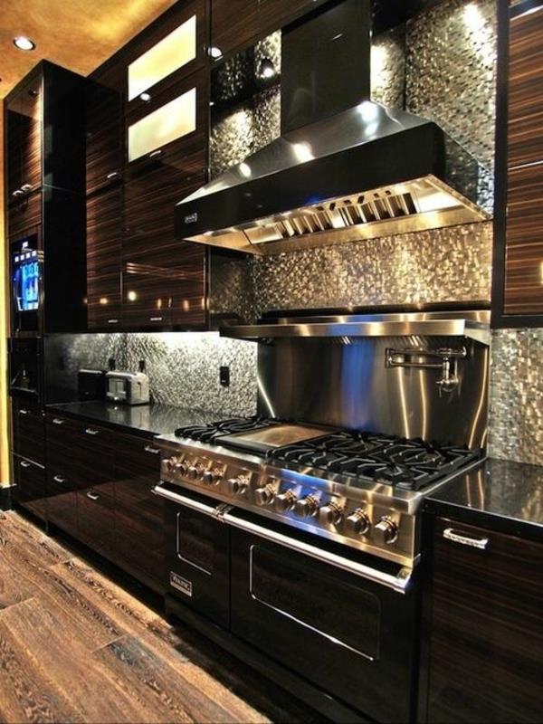 μοντέρνες ιδέες σχεδιασμού κουζίνας σκούρο χρώμα σχεδιασμός πίσω τοίχου κουζίνας