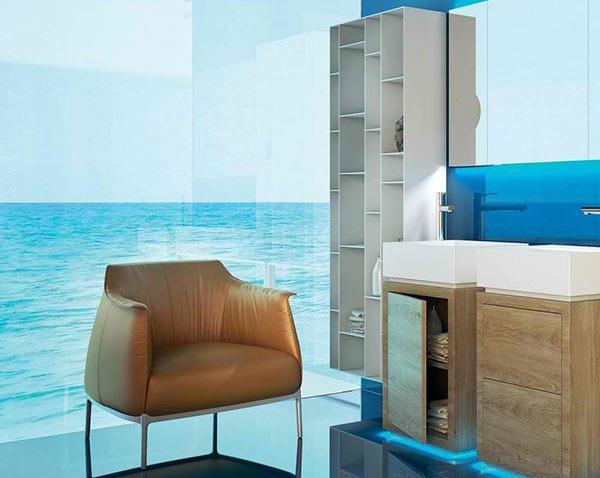 μοντέρνα έπιπλα μπάνιου επικαλυμμένα πολυθρόνα γυάλινοι τοίχοι με θέα στη θάλασσα moma σχέδιο