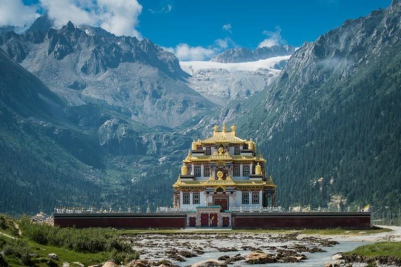 ταξίδι στο Θιβέτ ναό πολιτιστική περιήγηση