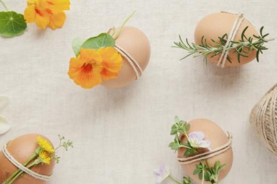 βιώσιμα πασχαλινά αυγά με βότανα