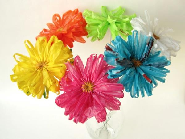 πλαστικές σακούλες βιώσιμης κατανάλωσης λουλούδια βελονάκι