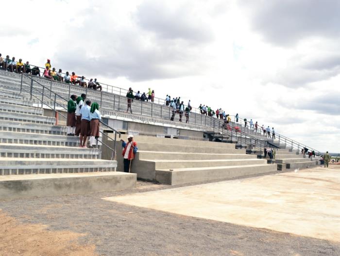 βιώσιμη αρχιτεκτονική κτιρίου εχθρικό γήπεδο ποδοσφαίρου Κένυα