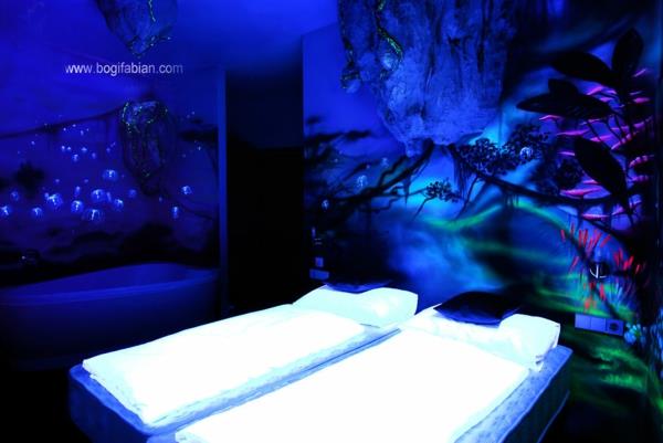 νυχτερινά χρώματα κρεβάτια κρεβατοκάμαρας