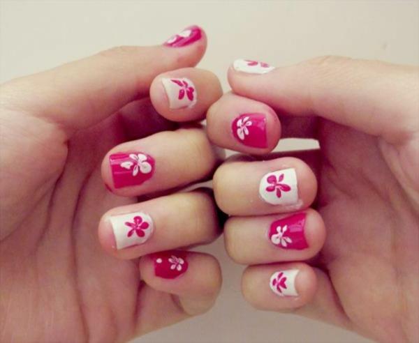 νύχια σχεδιασμό ροζ λευκά λουλούδια