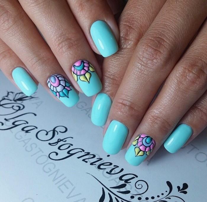 nail art ιδέες καλοκαιρινό σχέδιο νυχιών μπλε μανικιούρ gel νύχια