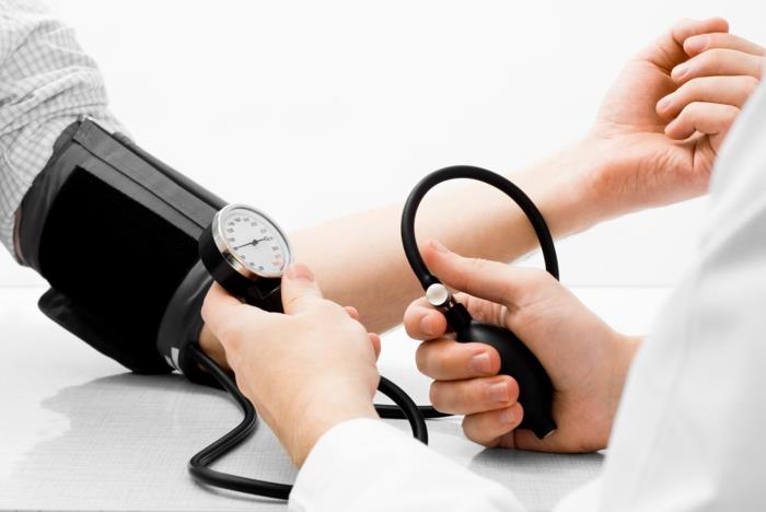 Η χαμηλή αρτηριακή πίεση μετρά συμβουλές για την υγεία της καρδιάς και της κυκλοφορίας