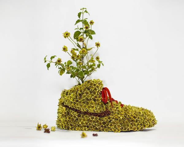 αθλητικα παπουτσια nike κατασκευασμενα απο φυτα christophe guinet wood project