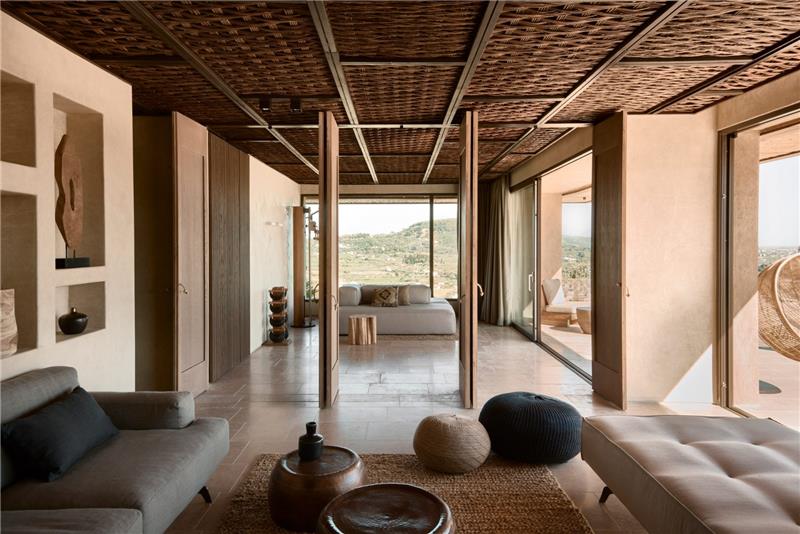 olea hotel άνετα καθίσματα με παραδοσιακά στοιχεία