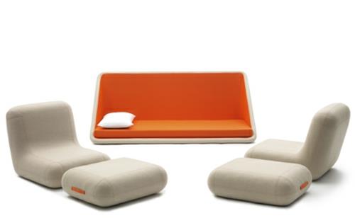 πορτοκαλί καναπές σχεδιαστών απαλή άνετη μπεζ ταπετσαρία χρώματος