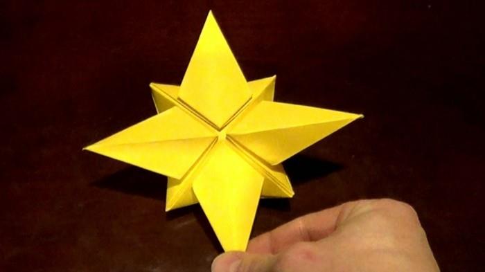 origami Χριστουγεννιάτικο αστέρι οδηγίες κίτρινο