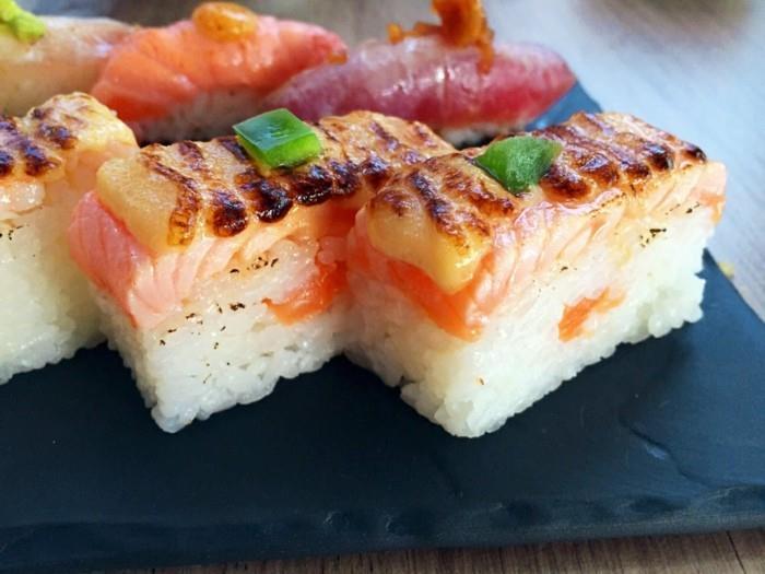 oshi sushi είδη ρύζι και ωμό ψάρι
