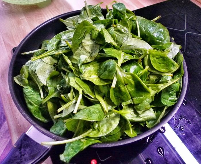 πασχαλινό brunch πασχαλινές συνταγές σπανάκι τάρτα σπανάκι