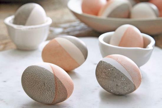 Πασχαλινές διακοσμήσεις ξεφλουδίζουν από συγκεκριμένα πασχαλινά αυγά