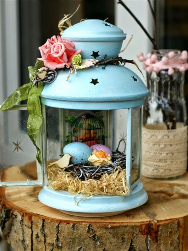 Πασχαλινές διακοσμήσεις tinker ιδέες μεταλλικό φανάρι πασχαλινά αυγά τριαντάφυλλα μπλοκ ξύλου
