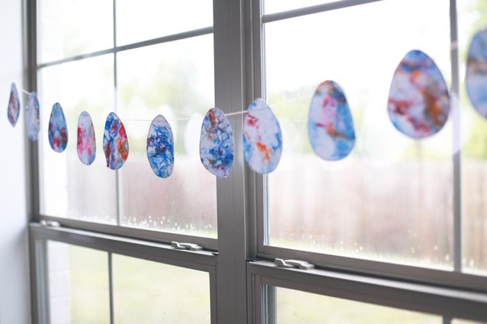Πασχαλινή διακόσμηση παράθυρο χαρτί γιρλάντα φτιάξτε μόνοι σας πασχαλινά αυγά