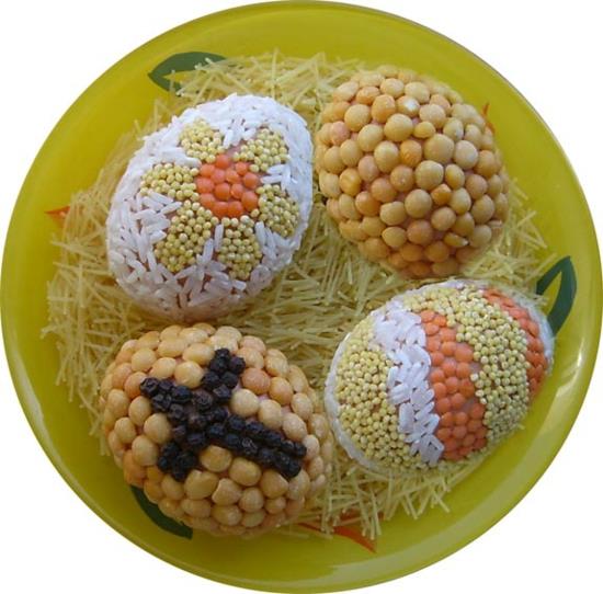 ιδέες διακόσμησης Πάσχα 2014 διακοσμήστε πασχαλινά αυγά με μπιζέλια