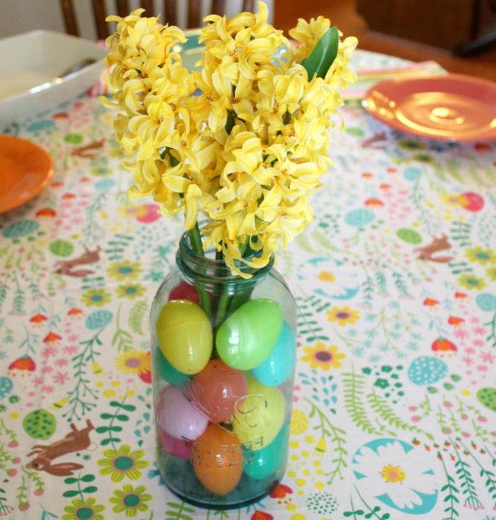 ιδέες χειροτεχνίας πασχαλινά αυγά λουλούδια διακοσμήσεις τραπέζι Πάσχα