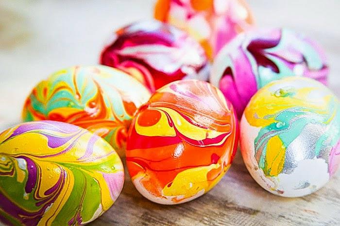 ζωγραφική πασχαλινά αυγά ακουαρέλα χρώματα διακόσμηση αυγών τεχνική βερνίκι νυχιών