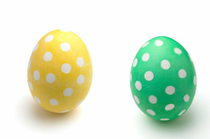 χρωματισμός ιδέες διακόσμησης Πασχαλινά αυγά πουά τεχνολογία κίτρινη πράσινη διακόσμηση πασχαλινή διακεκομμένη