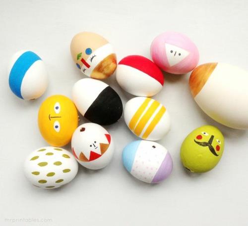 Πασχαλινά αυγά αντιμετωπίζουν γεωμετρικά πολύχρωμα