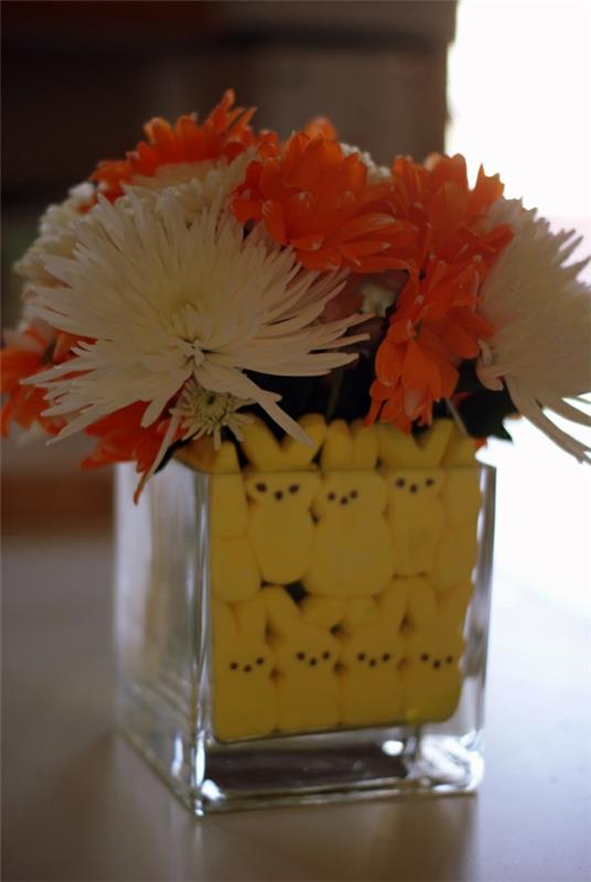Πασχαλινές ρυθμίσεις λουλουδάκια λουλούδια διακόσμηση πασχαλινά κουνελάκια κίτρινα