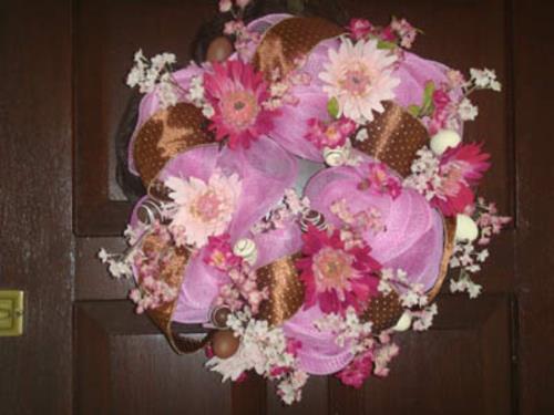 Πασχαλινό στεφάνι άνοιξη λουλούδια ποικιλία πρωτότυπο εορταστικό
