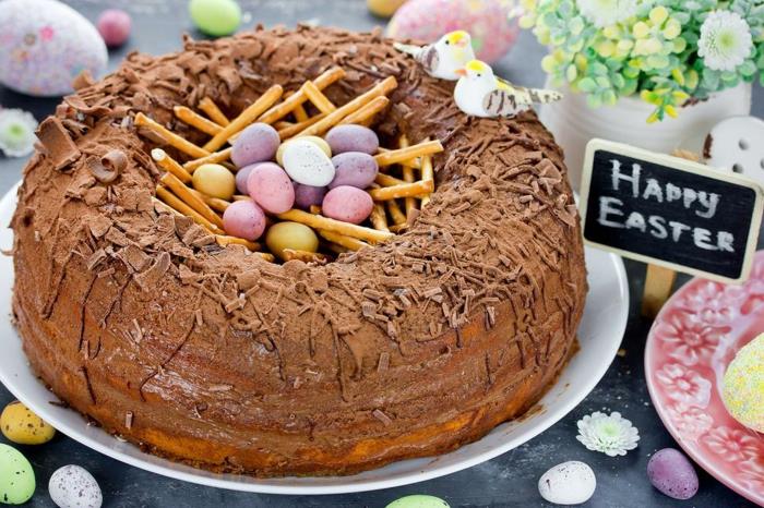 Φωλιά του Πάσχα ψήνετε κέικ σοκολάτας κέικ σοκολάτας