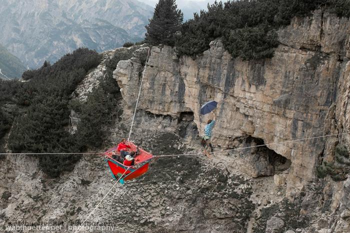 υπαίθρια αιώρα υψηλή σύνοδο ιταλικών φεστιβάλ ακραίων αιώρων φεστιβάλ ακρών