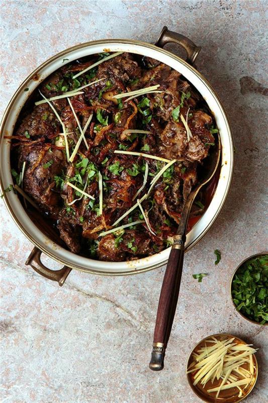 πακιστανική κουζίνα τυπικά πιάτα αρνιού dumbay ki nihari