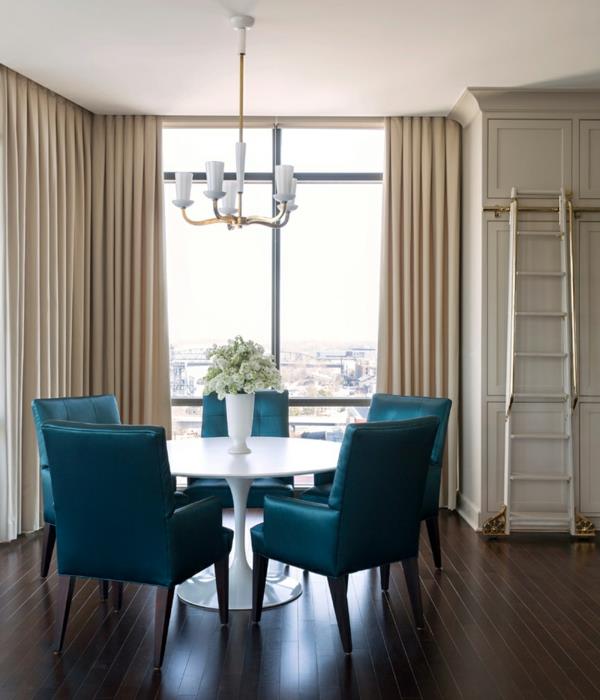 μοντέρνο ρετιρέ διαμέρισμα μοντέρνο μπλε φωτεινό τραπέζι φαγητού στρογγυλό