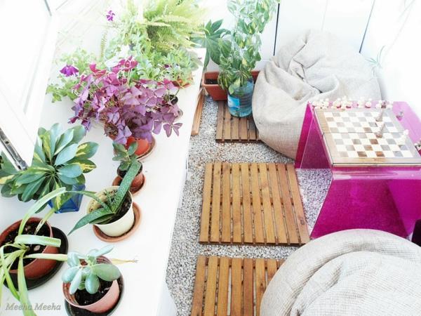 φυτά για μπαλκόνι κρεμαστά ροζ ζεν ξύλινα πάνελ