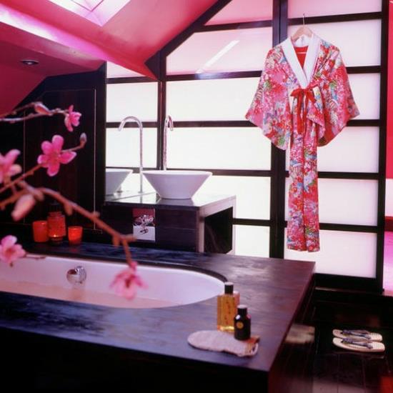 ροζ ανατολίτικο ιαπωνικό μπάνιο