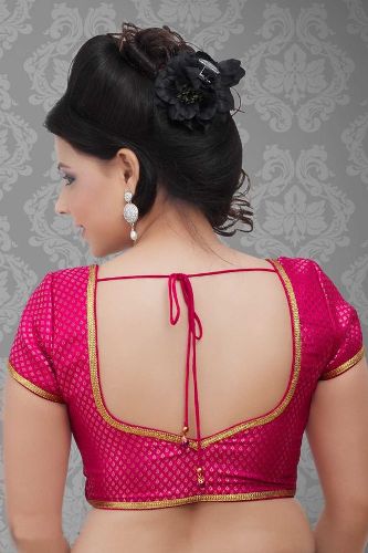 Sade ve Sade Sarees İçin Pembe Dekolte Bluz