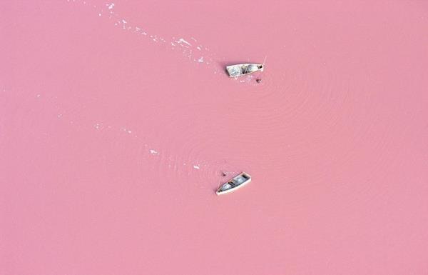 πλανήτης γη ροζ λίμνη retba Σενεγάλη