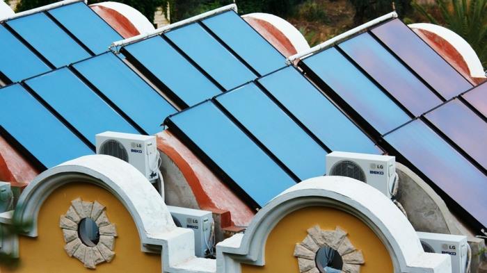 συν στέγες ηλιακών συστημάτων ενεργειακής κατοικίας