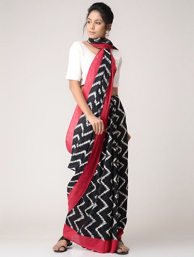 Siyah ve Kırmızı Pochampally Pamuk Saree